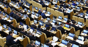 В Думу внесен проект о пенсиях для родителей погибших на службе военных