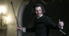 Хор и оркестр musicAeterna. Дирижер Теодор Курентзис