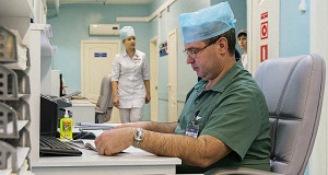 Кредитная нагрузка обрушилась на плечи медиков и учителей