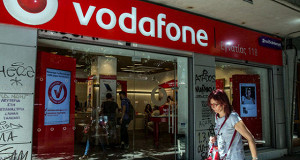 Vodafone может перенести штаб-квартиру за пределы Великобритании
