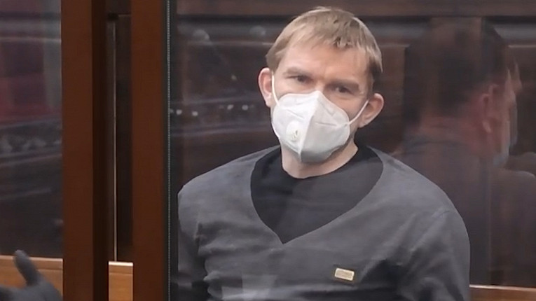 владелец зимней вишни