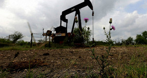 Падение нефтяных цен угрожает мировой экономике