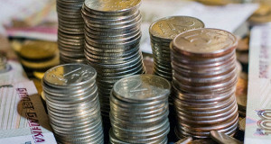 Рублевые вклады вновь обесцениваются