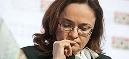Альфа-банк: ЦБ РФ рискует обвалить рубль