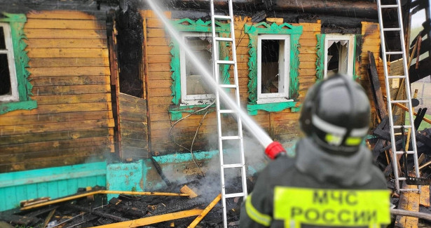 За утро во Владимирской области сгорели два дома. Есть жертвы