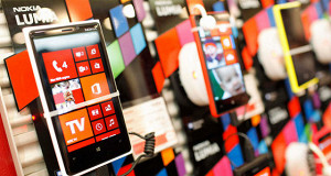 IPhone сдает позиции в России